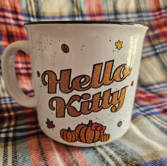 Hello Kitty (Sanrio) Fall Pumpkin Mug - Picture 2 of 3